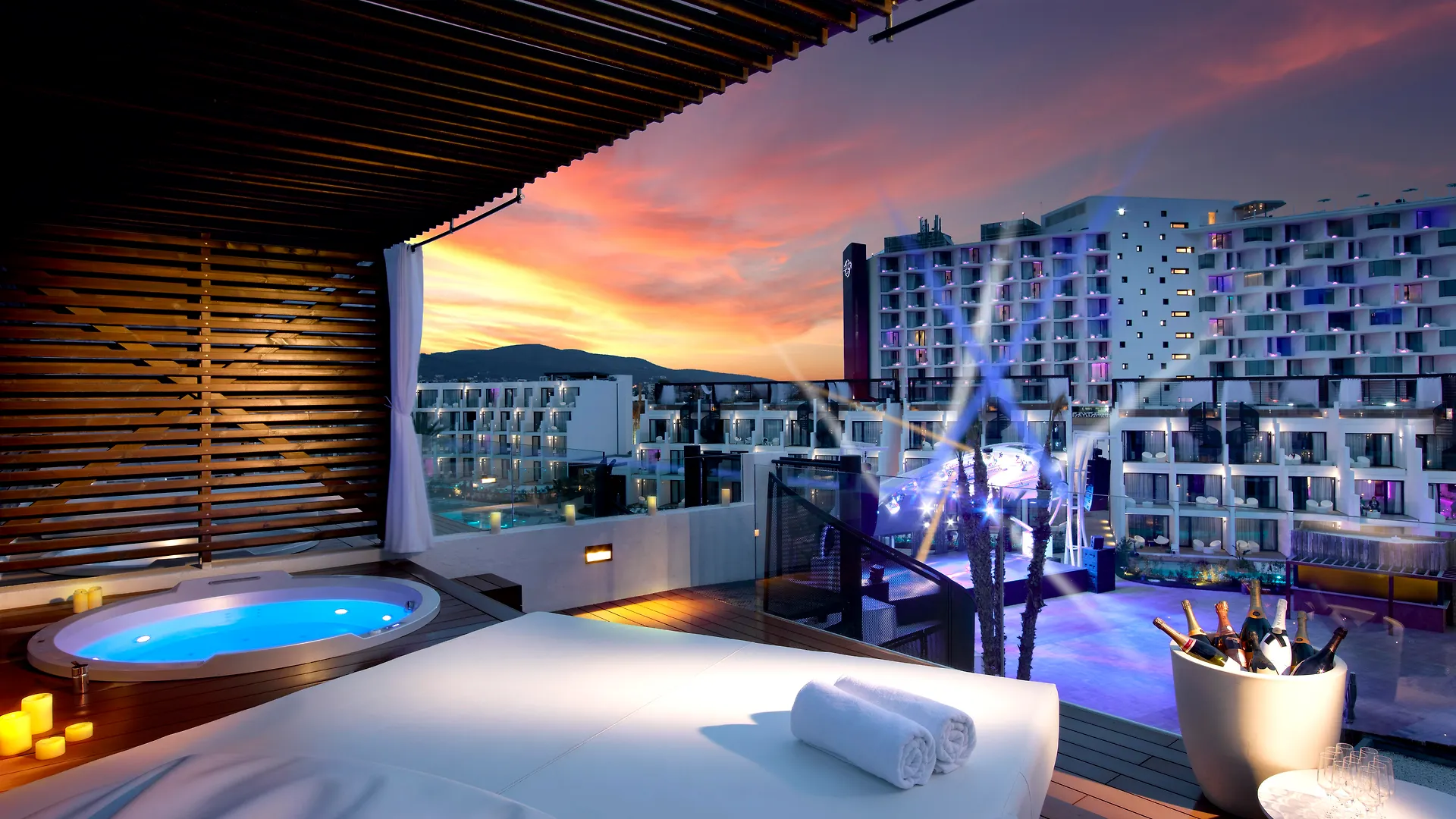 *****  Hard Rock Hotel Ibiza Playa d'en Bossa Espanha